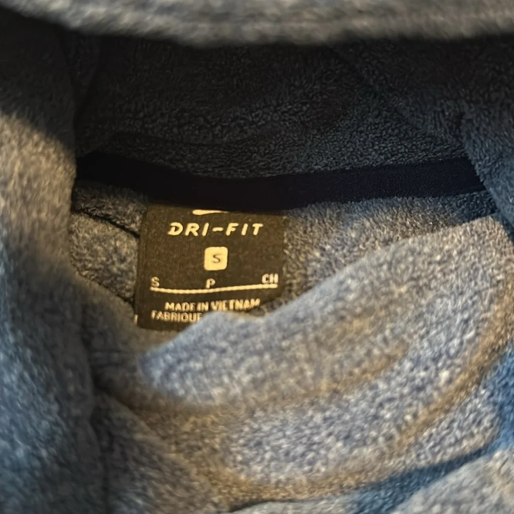 Women’s Nike Dry Fit Shirt Small